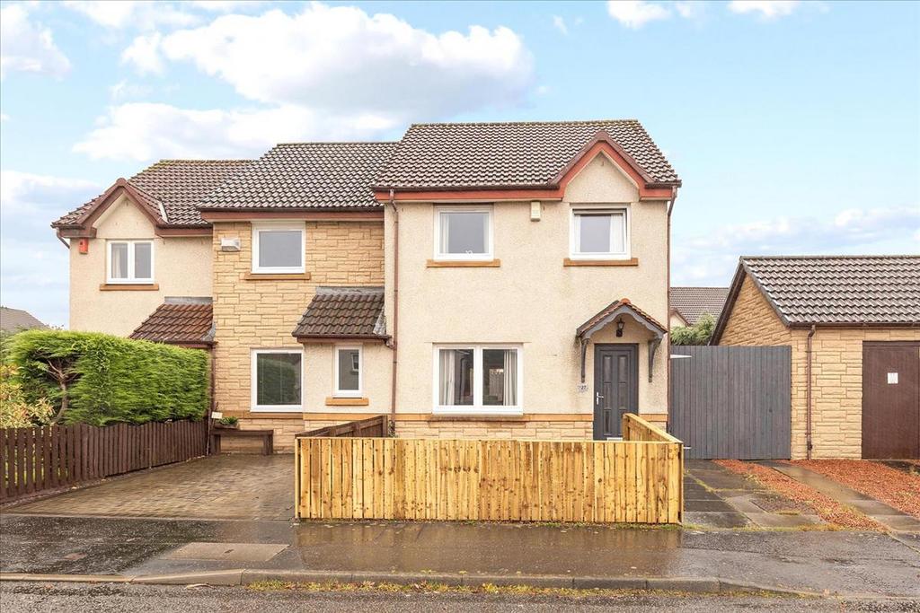 27 The Murrays Brae, Edinburgh, EH17 3 bed end of terrace house for