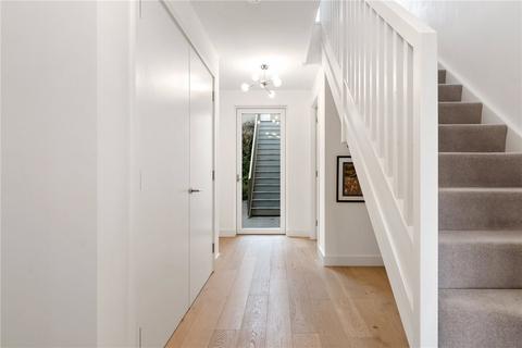 105 Eddington Avenue, Cambridge, CB3 1SE