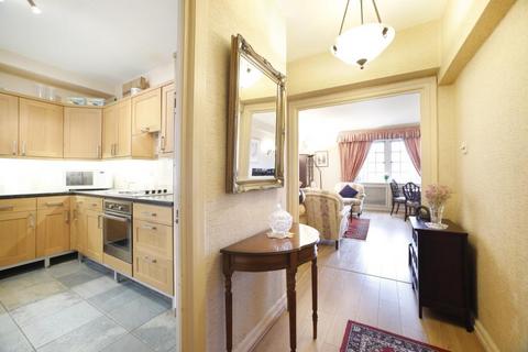 2 bedroom apartment for sale, Troy Court, Kensington High Street, W8