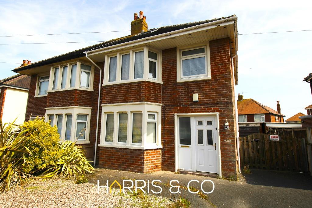 Maplewood Drive, ThorntonCleveleys, FY5 4 bed semidetached house to