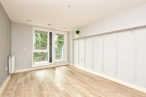 1 bedroom apartment for sale, Marketfield Way, Redhill, Surrey