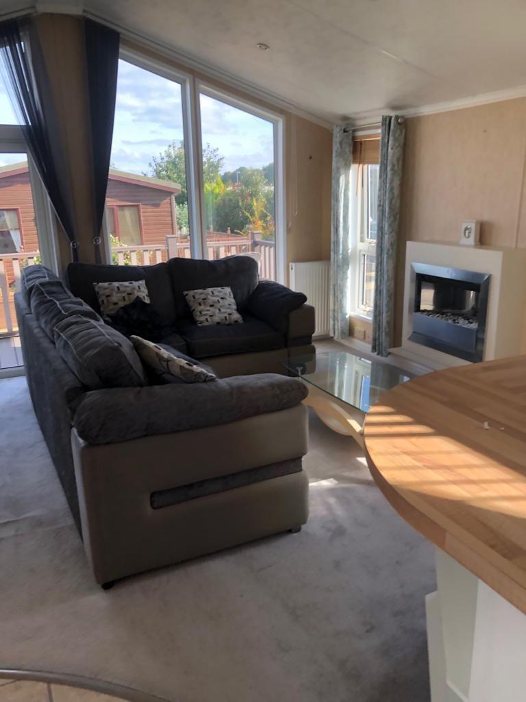 Cogenhoe Northamptonshire 2 bed static caravan for sale £139,950