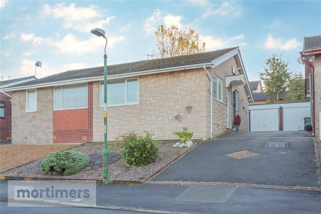Yew Tree Drive, Oswaldtwistle, Accrington, Lancashire, BB5 2 bed
