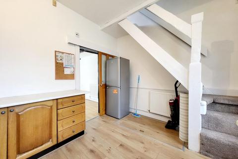 2 bedroom terraced house to rent - Edwin Street, Offerton, Stockport, SK1