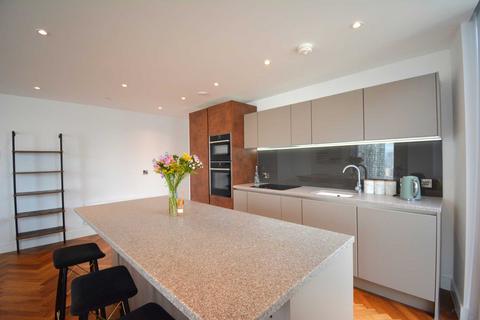 2 bedroom apartment to rent, Deansgate Square, East Tower
