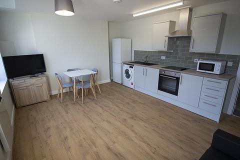 4 bedroom apartment to rent, Flat 2, 2 Chatham Street, Nottingham, NG1 3FS
