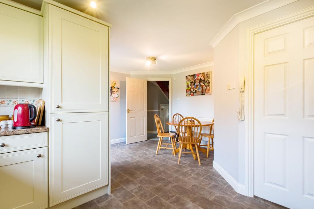 Kitchen/Breakfast Room