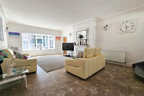 The Paddock Daddon Hill, Northam, Bideford, EX39 3PW