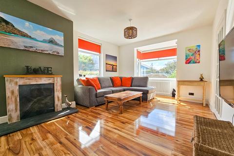 24 Beach Road, Westward Ho, Bideford, EX39 1HQ