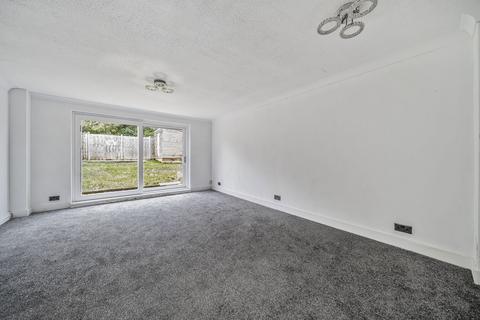 3 bedroom end of terrace house for sale, Elder Close, Winchester, SO22