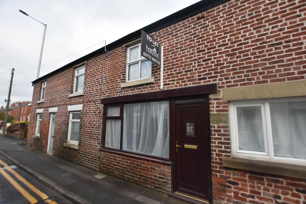Kirkham Road, Freckleton, PR4 1 bed terraced house to rent £550 pcm (£127 pw)