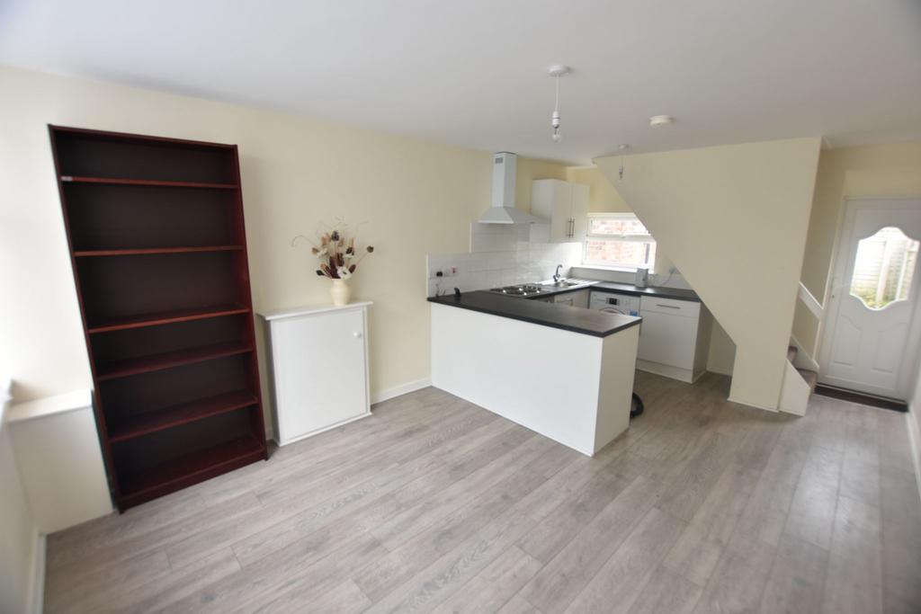 Kirkham Road, Freckleton, PR4 1 bed terraced house to rent £550 pcm