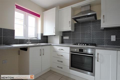 2 bedroom semi-detached house to rent, Jasmine Way, Leicester, LE7