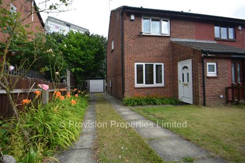 2 bedroom semi-detached house to rent, Well Close Rise, City Centre LS2