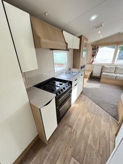 2 bedroom static caravan for sale, Carnforth Lancashire