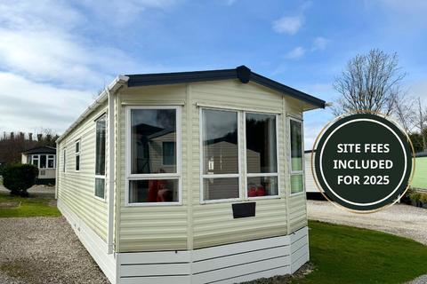 2 bedroom static caravan for sale, Carnforth Lancashire