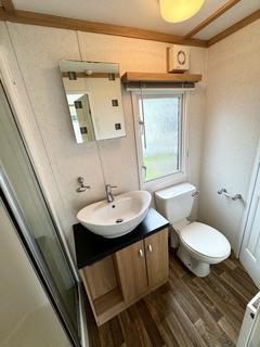 2 bedroom static caravan for sale, Carnforth Lancashire