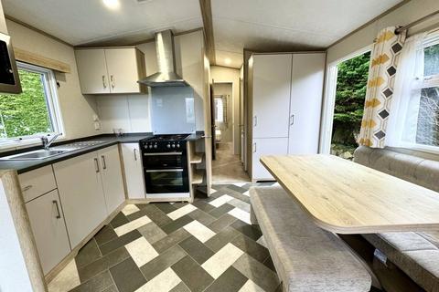 2 bedroom static caravan for sale, Carnforth Lancashire