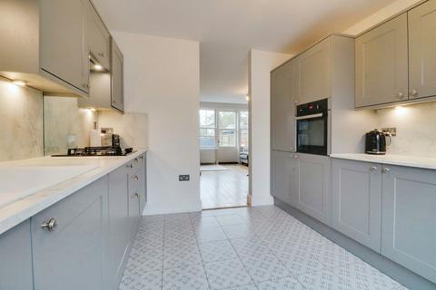 2b North Street, Great Wakering, Southend-on-sea, SS3 0EL