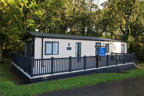 3 bedroom park home for sale - Woodland View, Hoburne Bashley, Hampshire, BH25