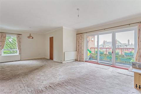3 bedroom apartment for sale, Falcon Close, Northwood, Middlesex, HA6