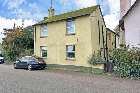 3 bedroom end of terrace house for sale, Main Road, Exminster