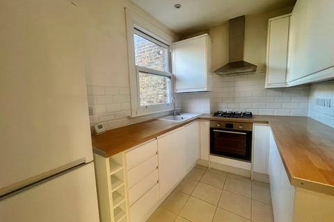 2 bedroom apartment to rent, Springfield Road, Harrow HA1