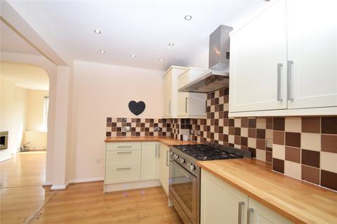 3 bedroom semi-detached house to rent, Scholes Park Road, Scarborough, North Yorkshire, YO12