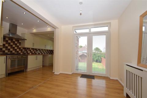 3 bedroom semi-detached house to rent, Scholes Park Road, Scarborough, North Yorkshire, YO12