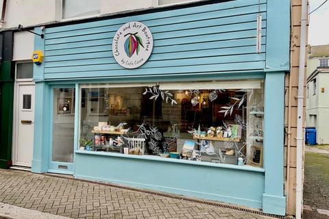 Cafe for sale, Leasehold Café & Gift Shop Located In Truro City Centre