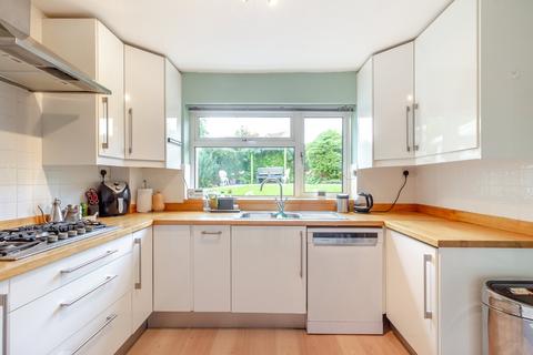 1 Charles Close, Osbaston, Monmouth, NP25 3JD