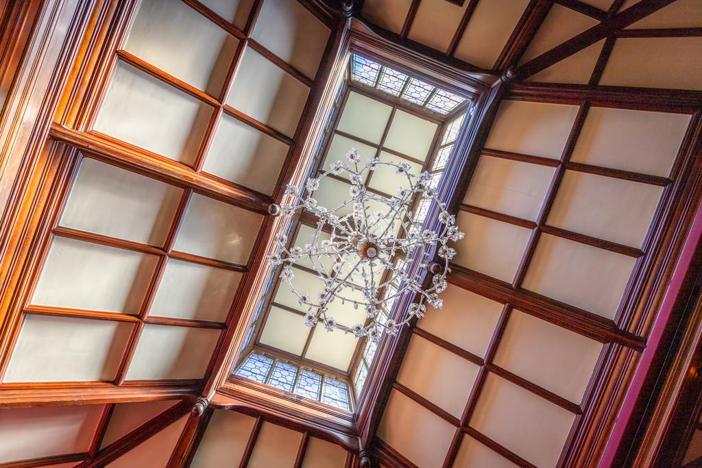 Lantern roof light with crystal chandelier