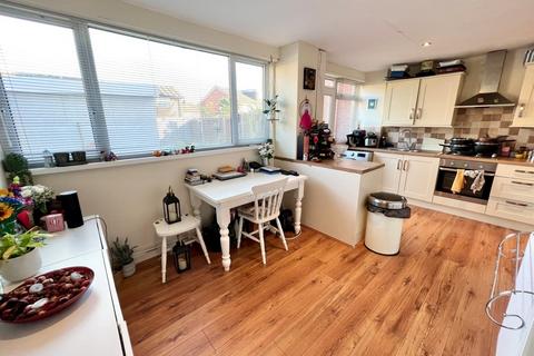 1 Castle Close, Solihull, B92 8SH