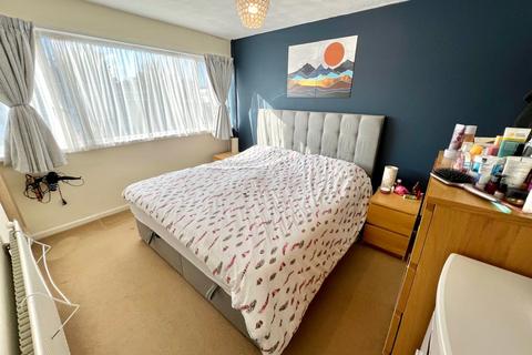 1 Castle Close, Solihull, B92 8SH
