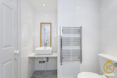 2 bedroom apartment to rent, Cavendish Road, Southsea