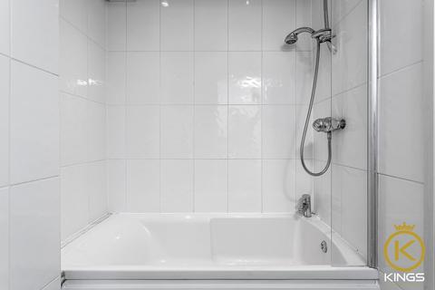 2 bedroom apartment to rent, Cavendish Road, Southsea