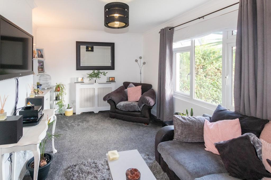 Braye Road, Vale 2 bed detached house for sale £625,000