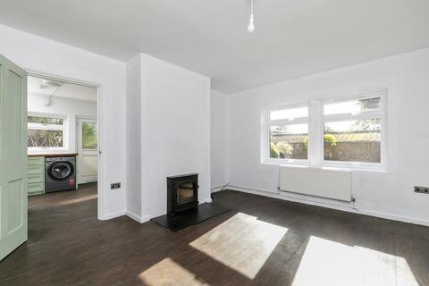 3 Hollands Close, Littleton, Winchester, SO22 6QN