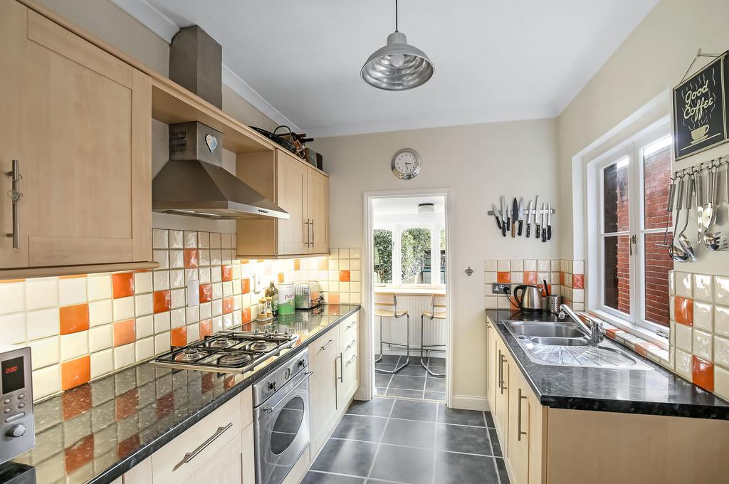 Fairfield Road, Winchester, SO22 4 bed terraced house for sale £750,000