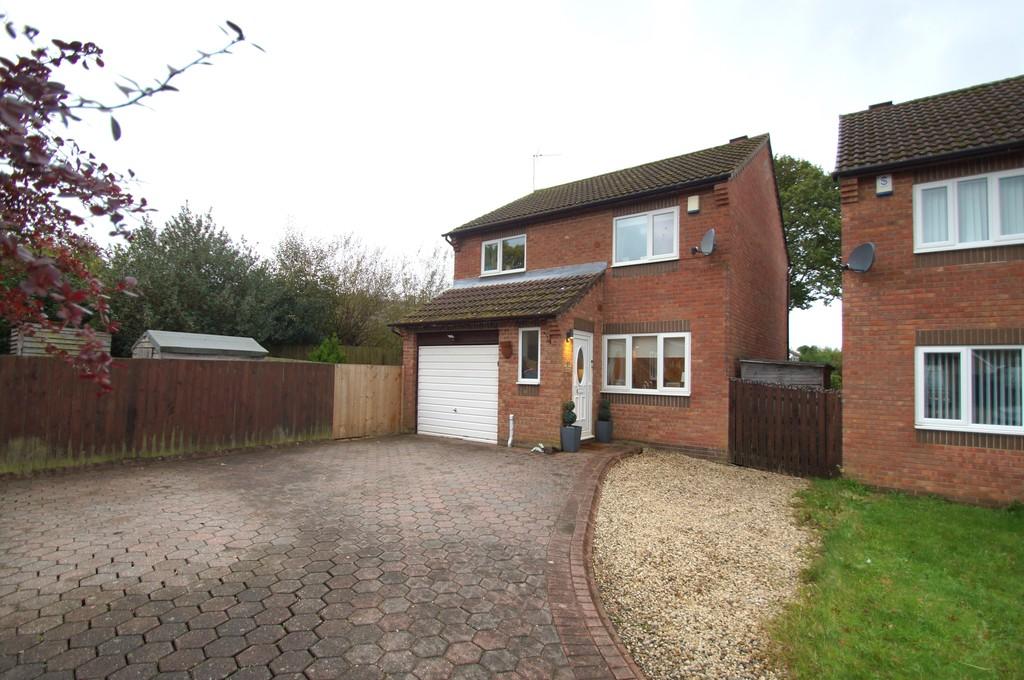 Phoenix Close, Langley Park 3 bed detached house for sale £220,000