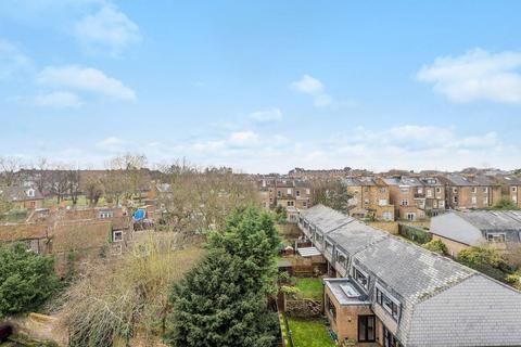 Flat 12, Noble House Kings Place, London, W4 4BA