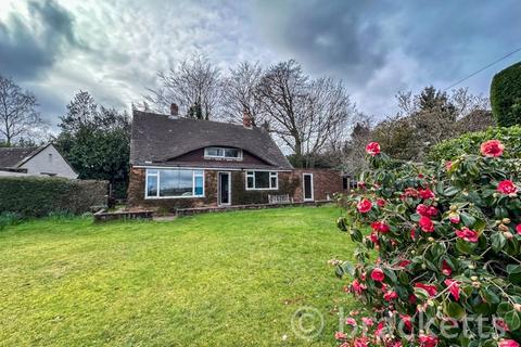 2 bedroom detached house for sale, London Road, Southborough, Tunbridge Wells