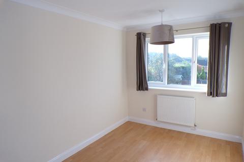 3 bedroom semi-detached house to rent, Hodson Way, Cannock WS11