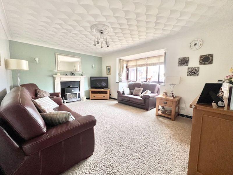 MEADOWBANK, GREAT COATES, GRIMSBY 3 bed detached house for sale £295,000