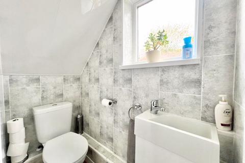 43 Meadowbank, Great Coates, Grimsby, DN37 9PG