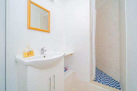 33 Barnwell Road, Melksham, SN12 7DG