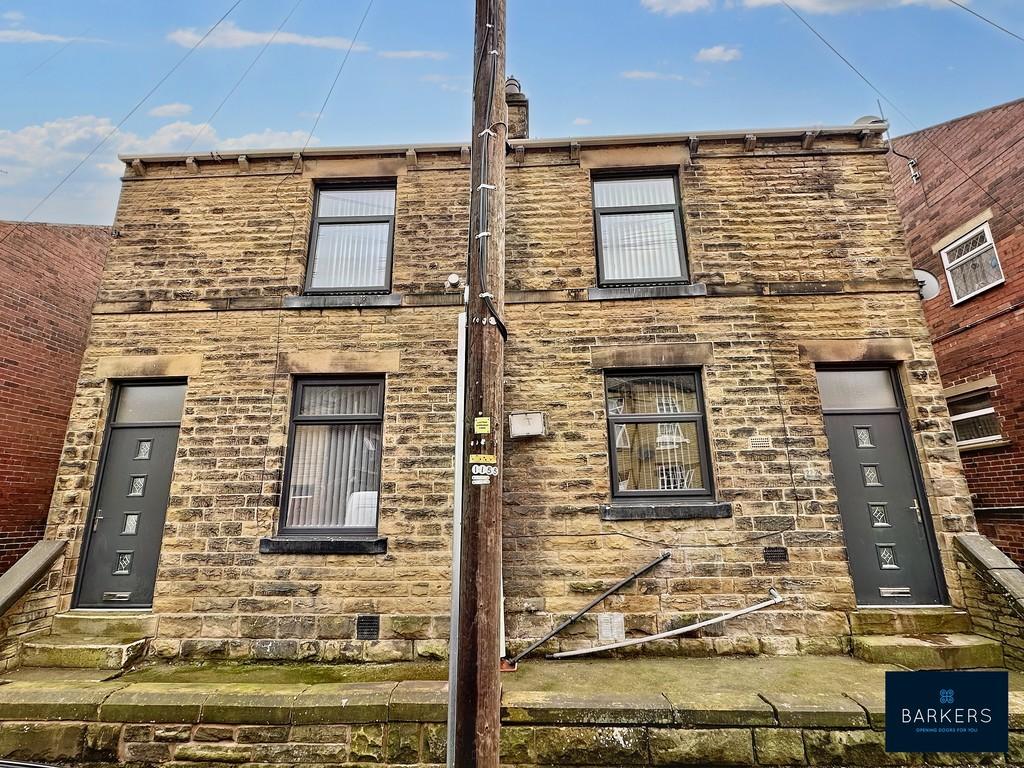 Pearl Street, Batley 3 bed end of terrace house for sale £145,000