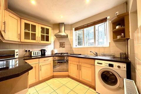 2 bedroom flat for sale, Hale Lane, London