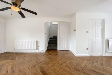 58 Clewley Drive, Wolverhampton, WV9 5LA