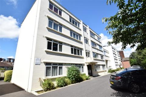 3 bedroom apartment to rent, Grange Court, Gervis Road, Bournemouth